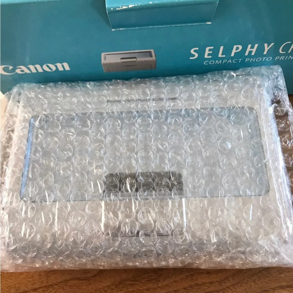 NIB Canon Selphy CP400 Photo Printer